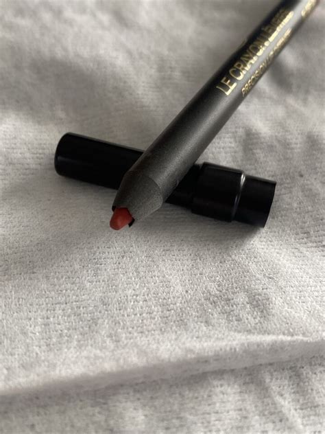 discontinued Chanel lip liner